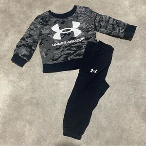 Under Armour Kids Gray Camo Sweatshirt and Black Joggers Set Sz 12m
